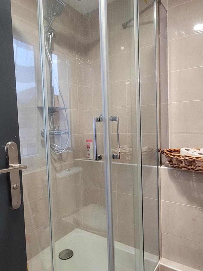 Coquet Appartement A 15Mn De Paris Et 10 Mn De Stade De France, Wifi, Netflix, Groslay Exterior photo