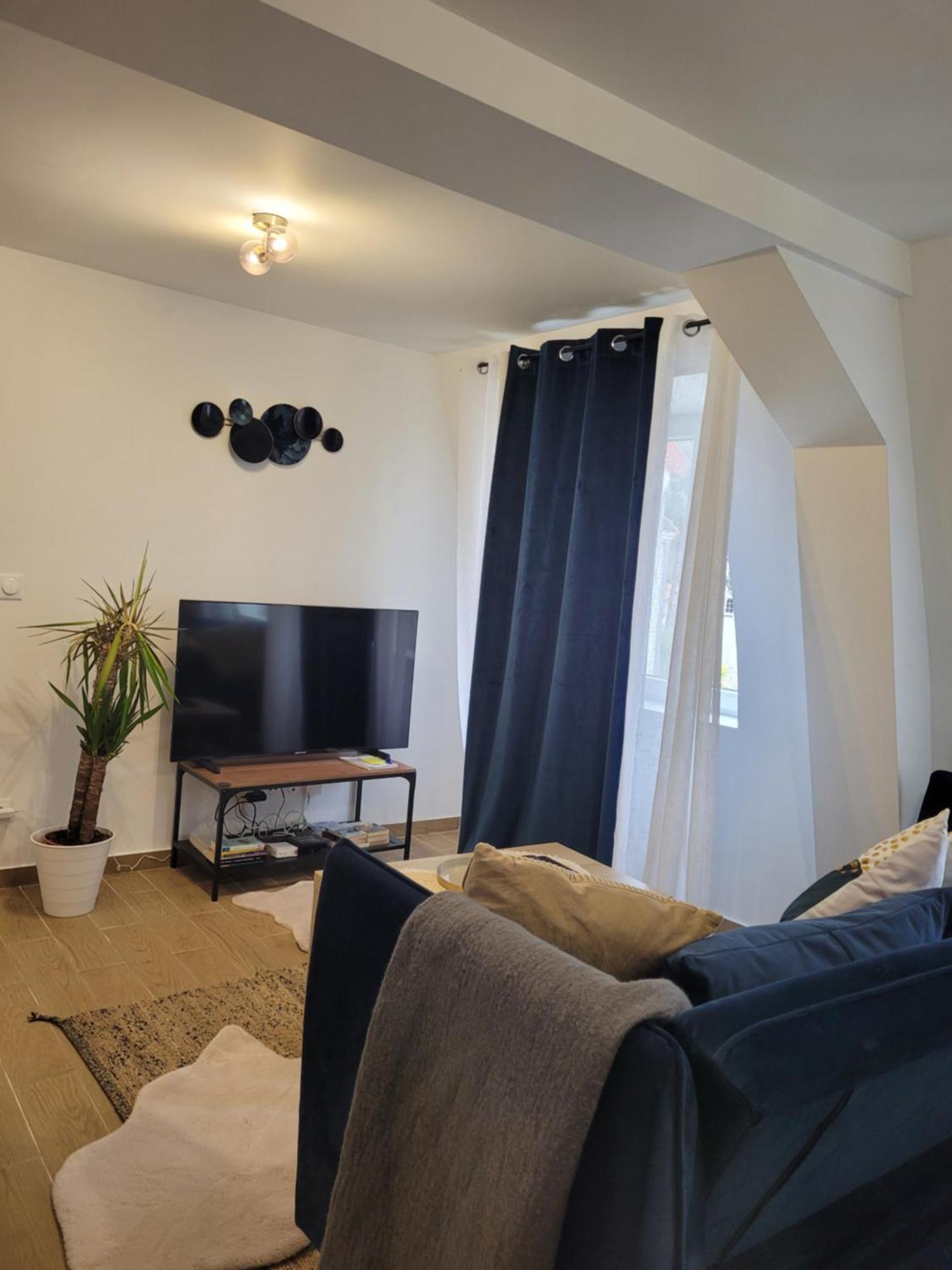 Coquet Appartement A 15Mn De Paris Et 10 Mn De Stade De France, Wifi, Netflix, Groslay Exterior photo