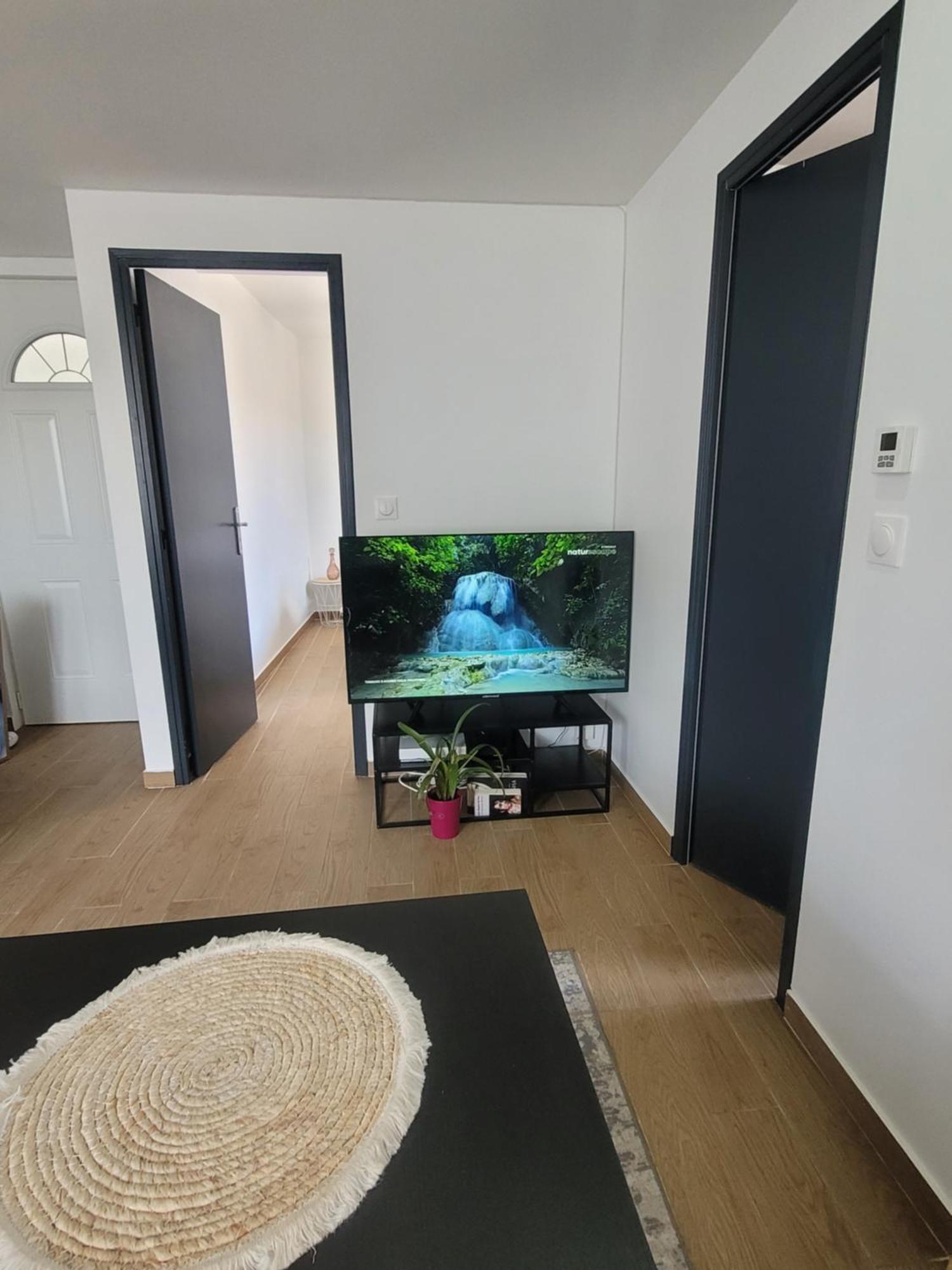 Coquet Appartement A 15Mn De Paris Et 10 Mn De Stade De France, Wifi, Netflix, Groslay Exterior photo