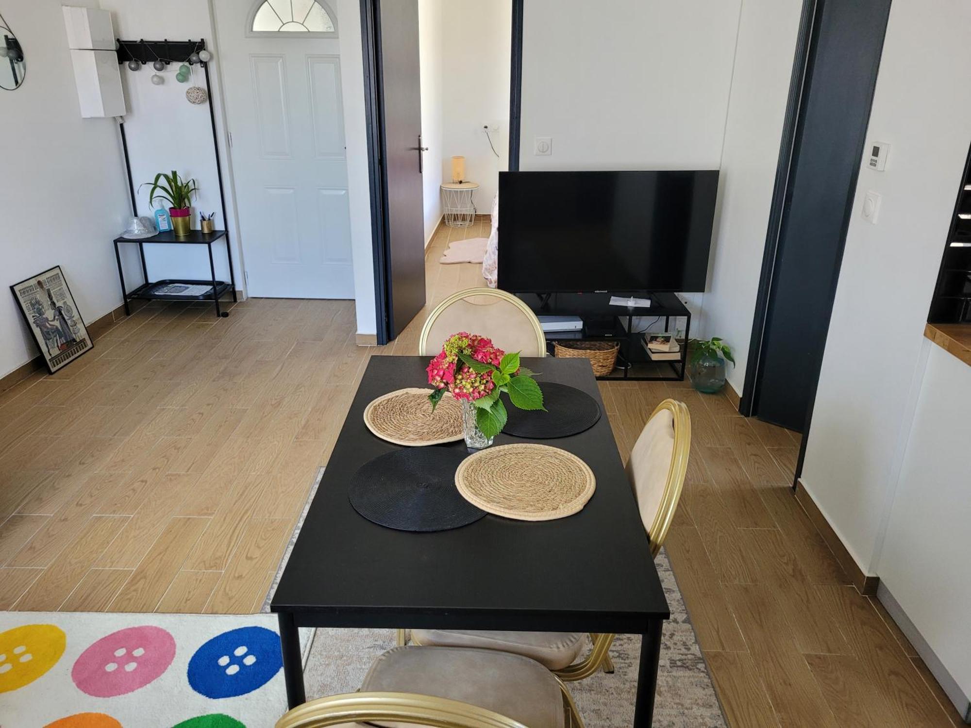 Coquet Appartement A 15Mn De Paris Et 10 Mn De Stade De France, Wifi, Netflix, Groslay Exterior photo